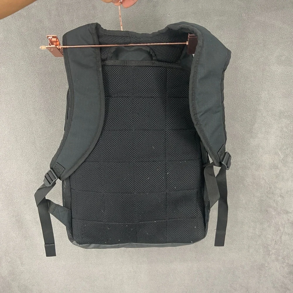 Nike Herriman Soccer 13 Mens Black Swoosh Logo Adjustable Strap Backpack Bag